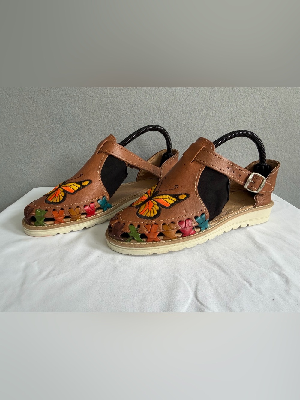 Huaraches Butterfly Embroidered s7 Women Brown Leather Flat Sandals Ankle Strap